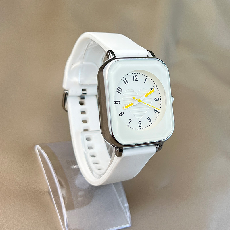 Fashion Minimalist Women Quart - Silicone Band Women review and price